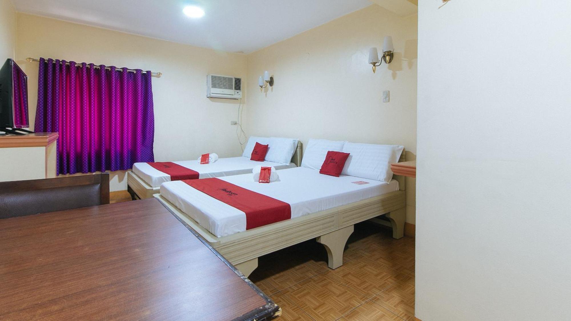 Reddoorz @ Golden Victory Hotel Mabalacat Pampanga Buitenkant foto