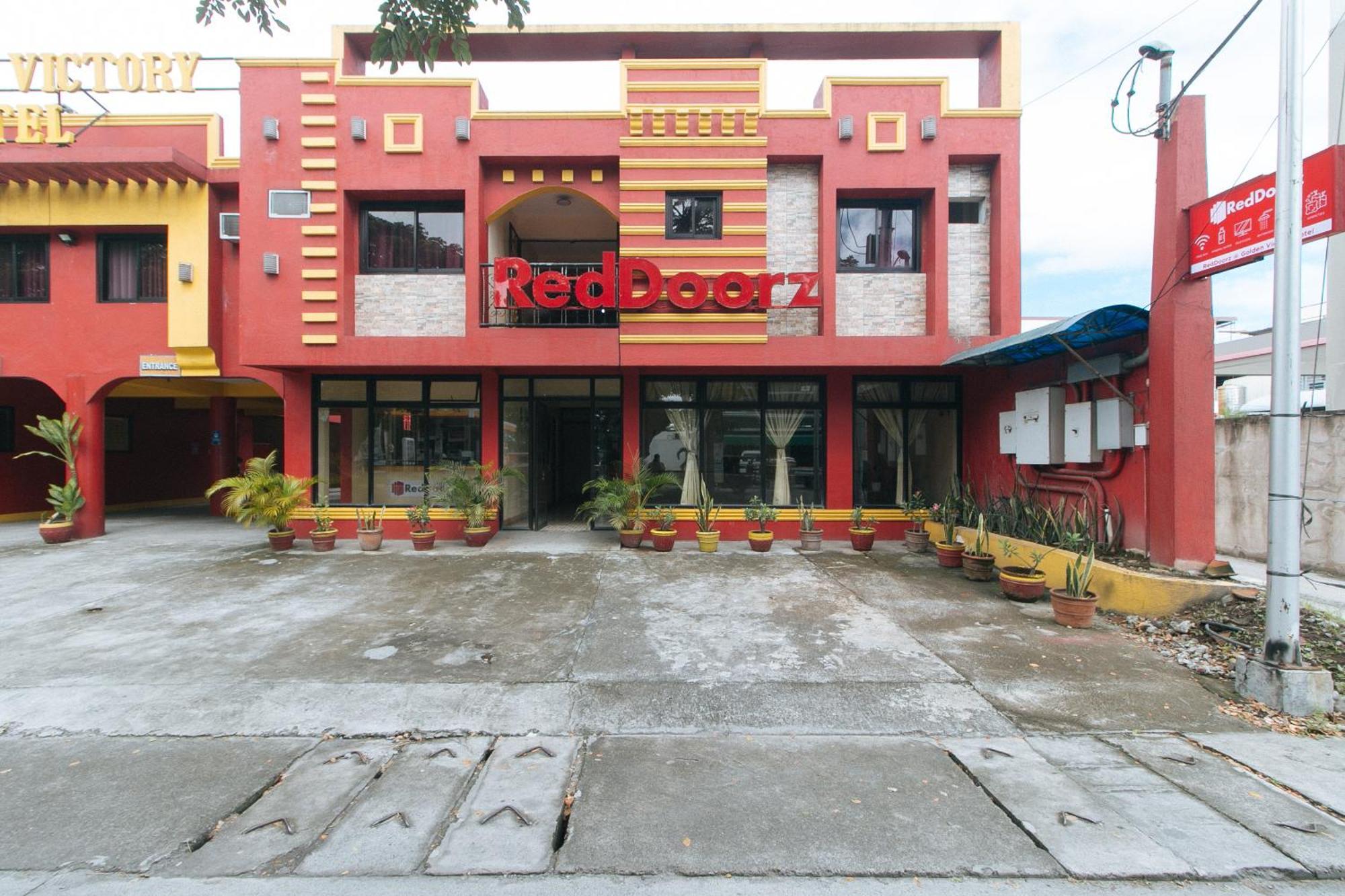 Reddoorz @ Golden Victory Hotel Mabalacat Pampanga Buitenkant foto
